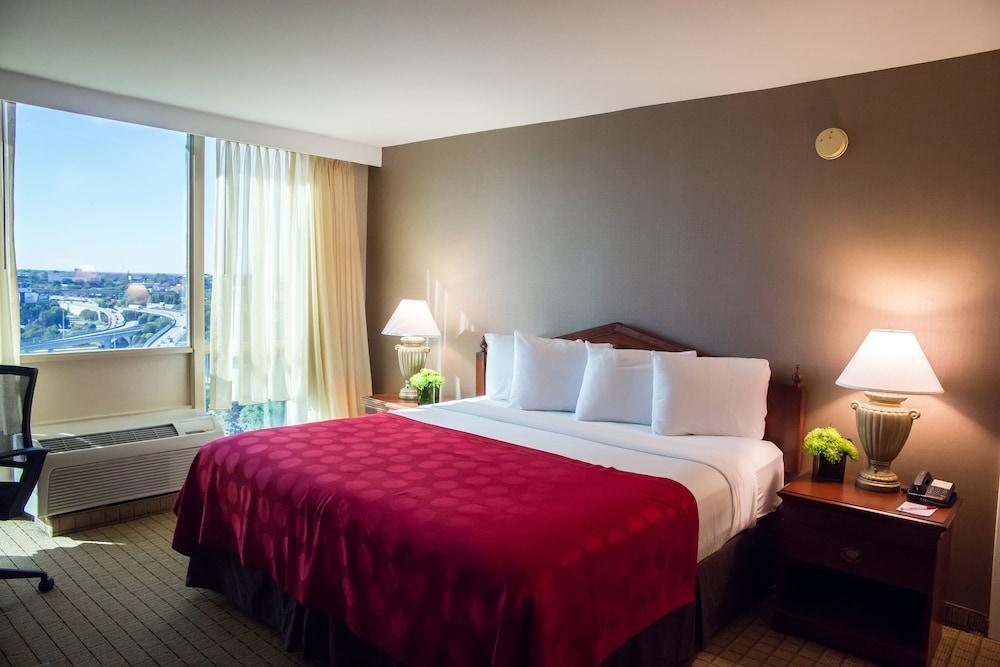 Ramada Plaza By Wyndham Atlanta Downtown Capitol Park Hotell Exteriör bild