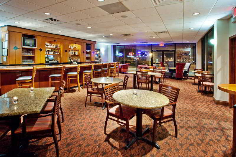 Ramada Plaza By Wyndham Atlanta Downtown Capitol Park Hotell Restaurang bild
