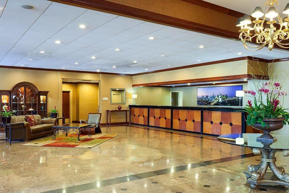 Ramada Plaza By Wyndham Atlanta Downtown Capitol Park Hotell Exteriör bild
