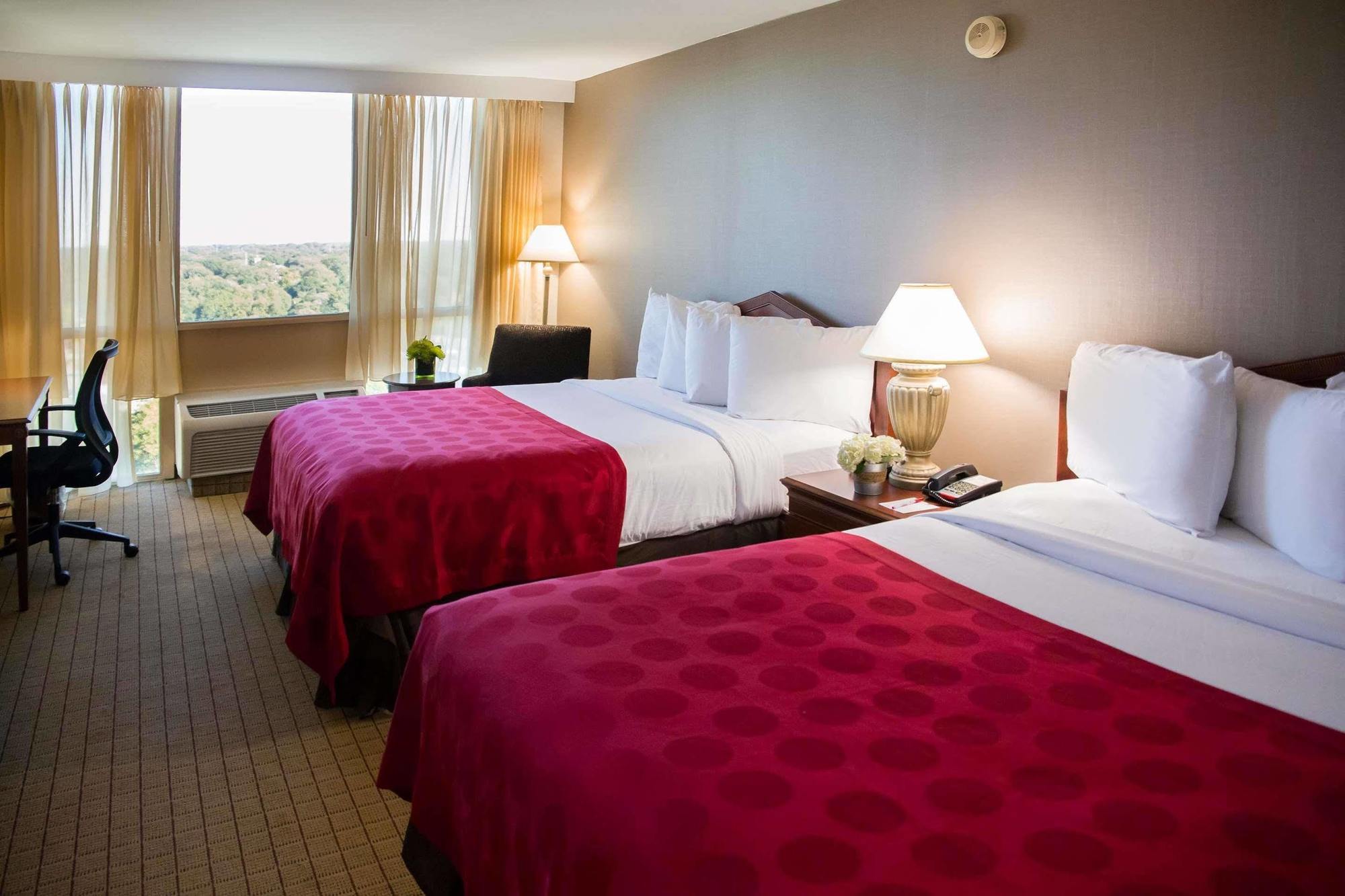 Ramada Plaza By Wyndham Atlanta Downtown Capitol Park Hotell Exteriör bild