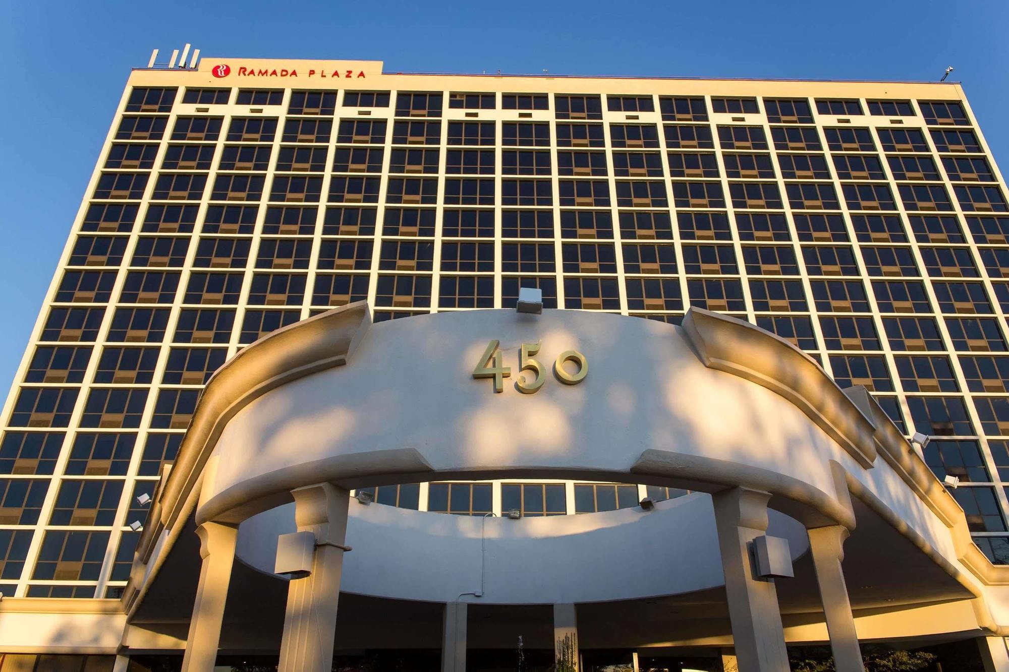 Ramada Plaza By Wyndham Atlanta Downtown Capitol Park Hotell Exteriör bild