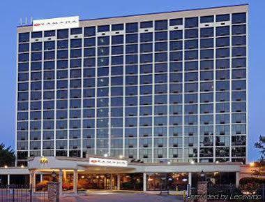 Ramada Plaza By Wyndham Atlanta Downtown Capitol Park Hotell Exteriör bild
