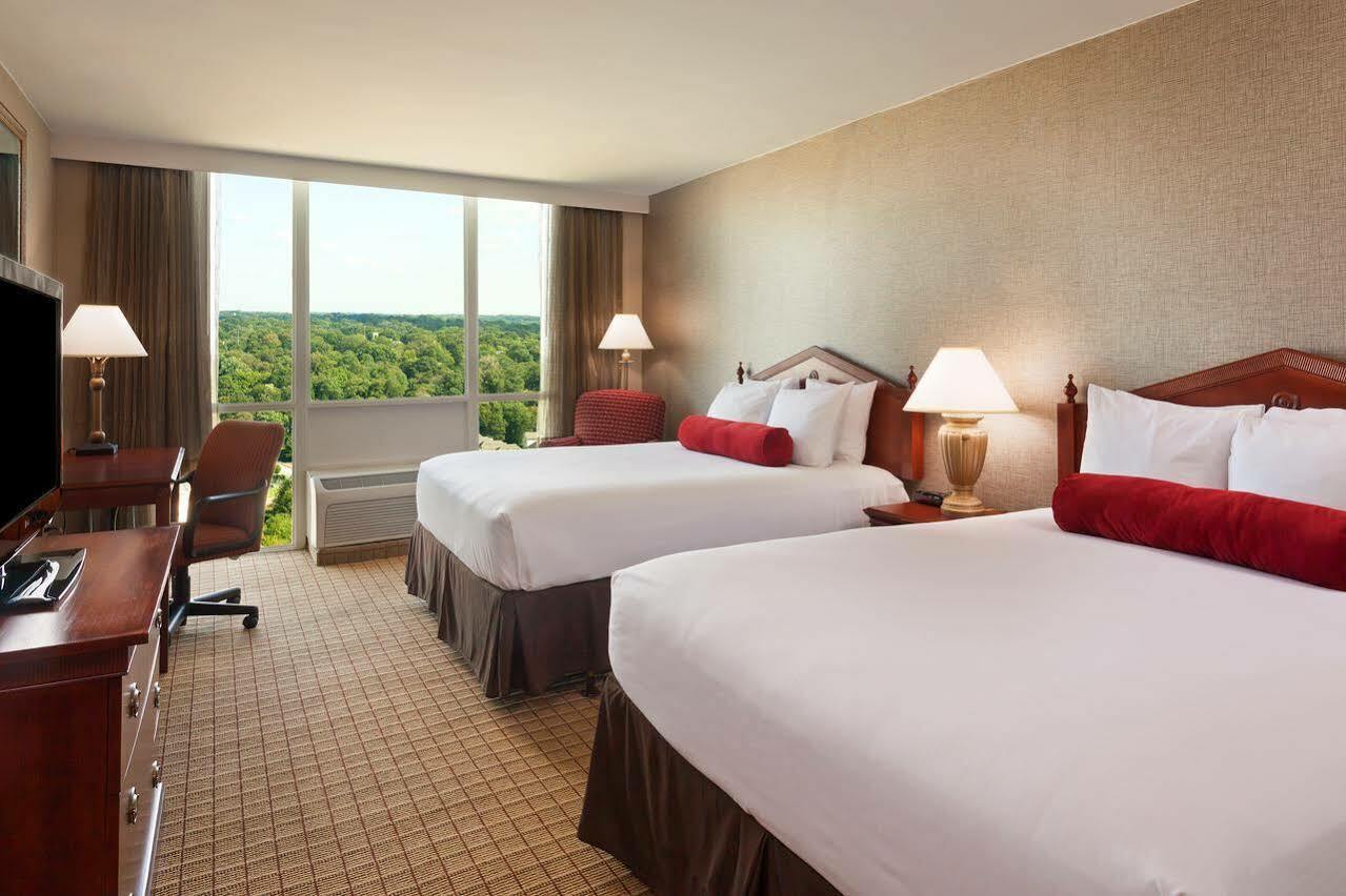 Ramada Plaza By Wyndham Atlanta Downtown Capitol Park Hotell Exteriör bild