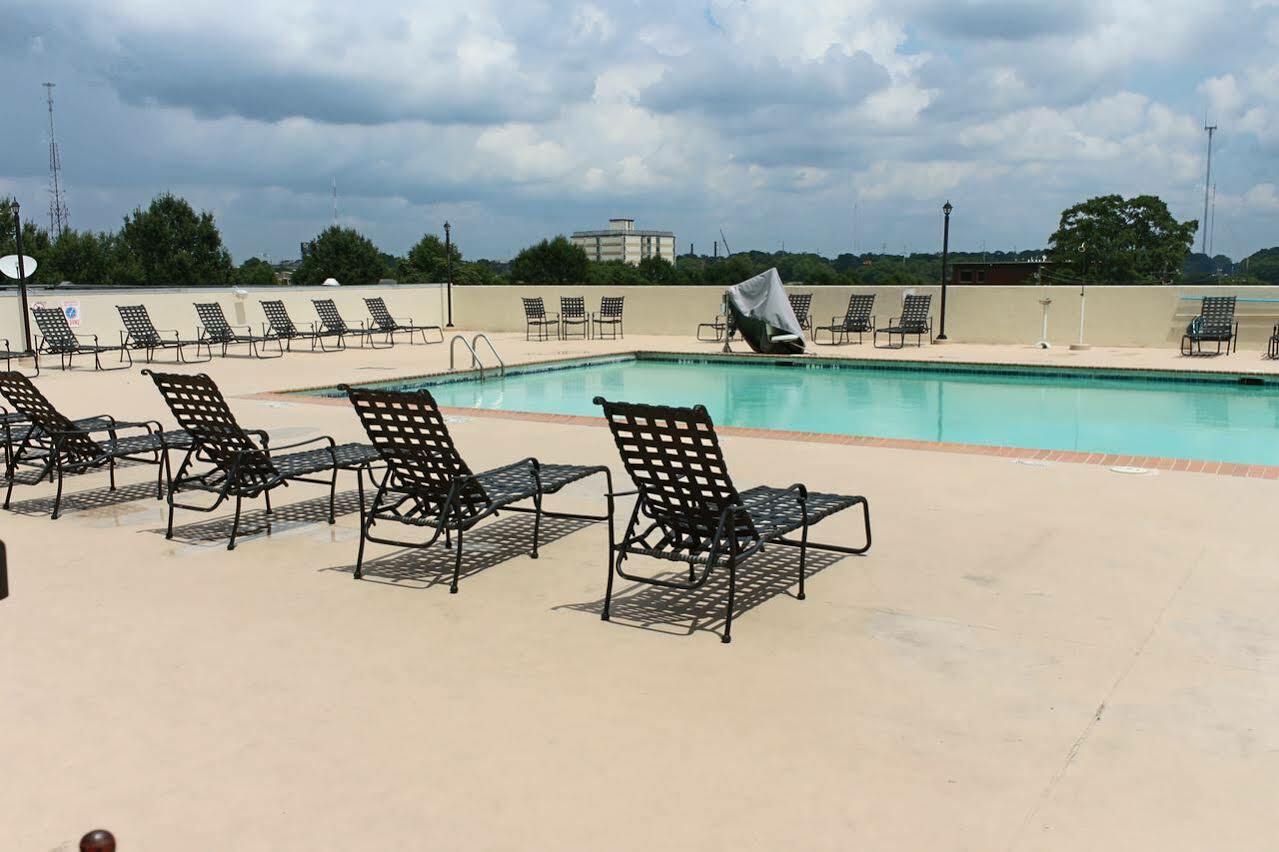 Ramada Plaza By Wyndham Atlanta Downtown Capitol Park Hotell Exteriör bild